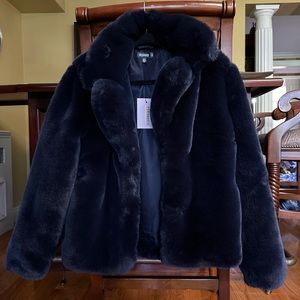 Navy Faux Fur Short Collar Coat from MISSGUIDED. NEW WITH TAGS. Oversized fit.